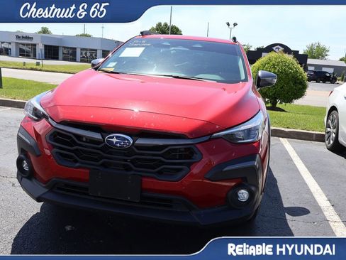 Used 2024 Subaru Crosstrek 2.5i Limited w/ Crosstrek Mirror Package AWD/4WD image 10