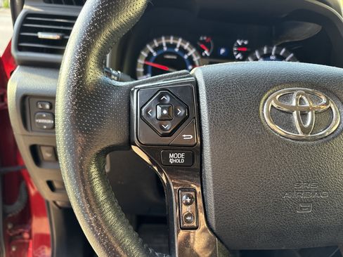 Used 2015 Toyota 4Runner Trail Premium image 15