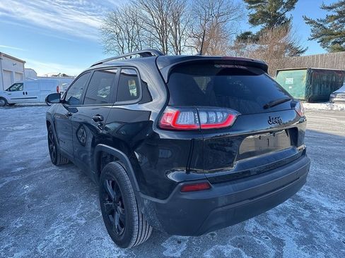 Certified 2019 Jeep Cherokee Latitude Plus image 3