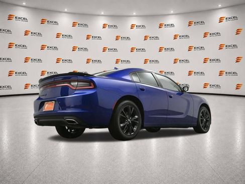 Used 2022 Dodge Charger SXT w/ Blacktop Package AWD/4WD image 39