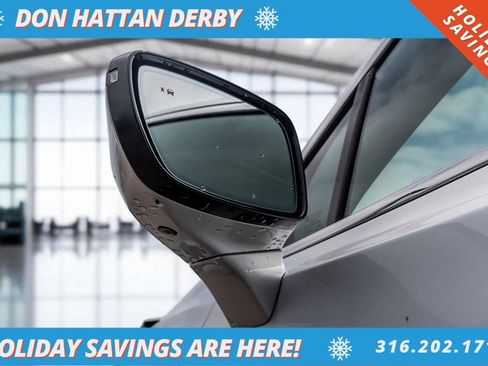 Used 2021 Buick Enclave Premium w/ Surround and Sites Package image 34