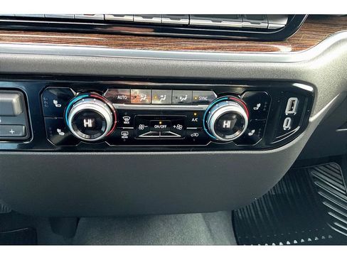 Used 2023 GMC Sierra 1500 Elevation w/ X31 Off-Road Package image 16