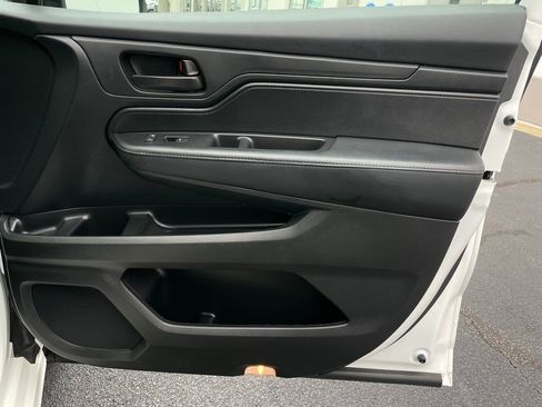 Certified 2023 Honda Odyssey Sport image 29