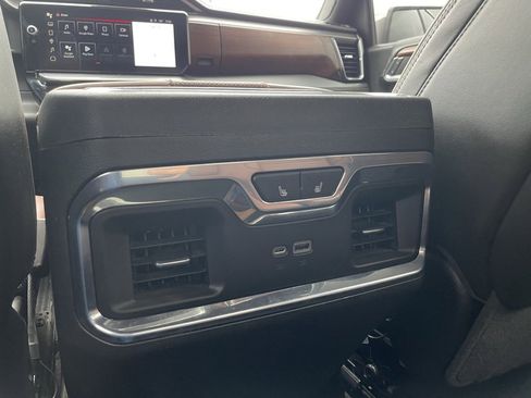 Used 2023 GMC Sierra 1500 Denali Ultimate image 25
