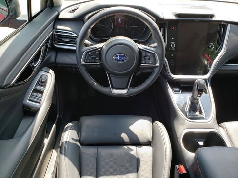 Used 2025 Subaru Outback Limited AWD/4WD image 15