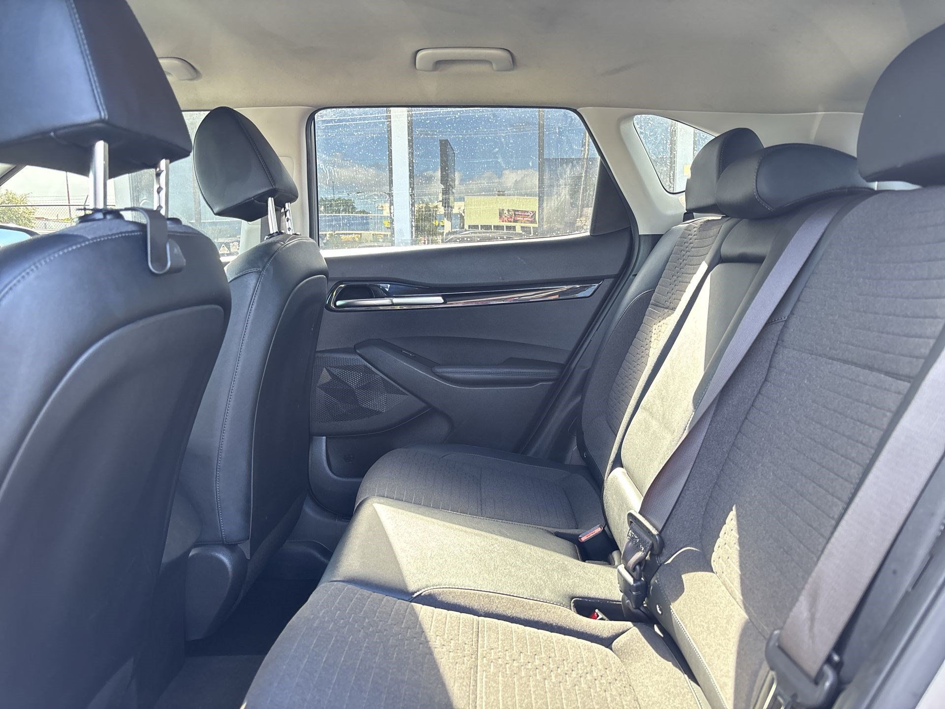 Used 2021 Kia Seltos S FWD image 22