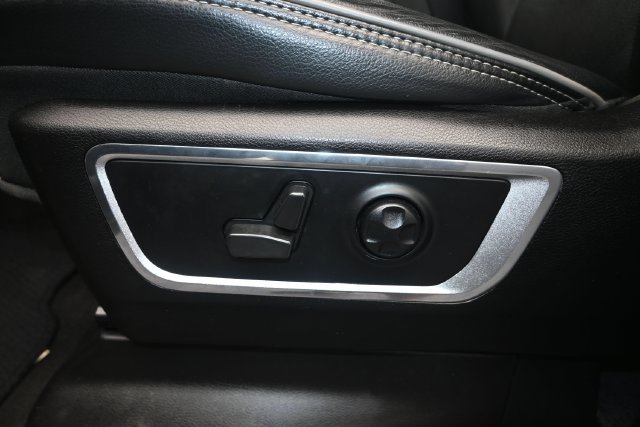 Used 2021 RAM 1500 Laramie RWD image 7