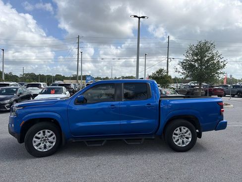 Certified 2024 Nissan Frontier SV w/ SV Convenience Package RWD image 4