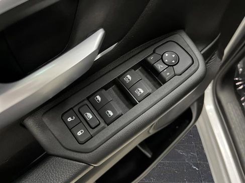 Used 2025 RAM 1500 Big Horn image 28