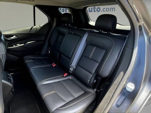 Used 2022 Chevrolet Equinox Premier AWD/4WD image 24