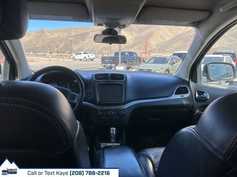 Used 2018 Dodge Journey Crossroad image 16