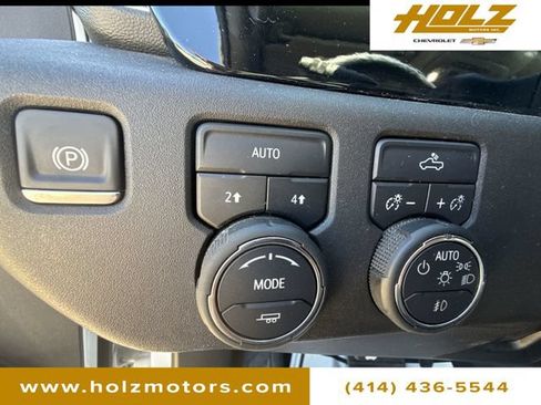 Used 2024 Chevrolet Silverado 1500 RST w/ Convenience Package II AWD/4WD image 17