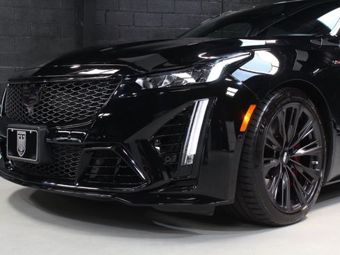 Used 2024 Cadillac CT5 V Blackwing w/ Super Cruise 2 Package RWD image 7