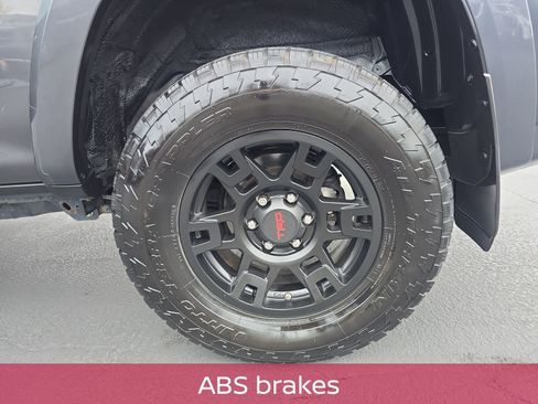 Used 2016 Toyota 4Runner TRD Pro image 11