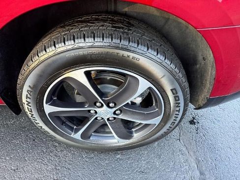 Used 2022 Buick Enclave Essence w/ Experience Buick Package image 34