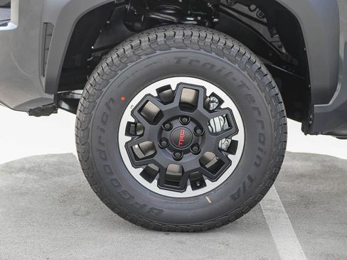 New 2026 Toyota Tacoma TRD Off-Road image 10