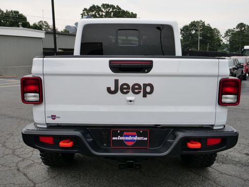Used 2023 Jeep Gladiator Mojave w/ Cold Weather Group AWD/4WD image 11