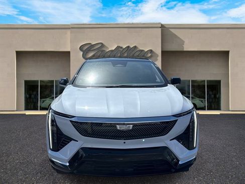New 2027 Cadillac Optiq Luxury RWD image 8