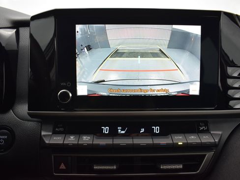 Used 2025 Toyota Camry LE image 16