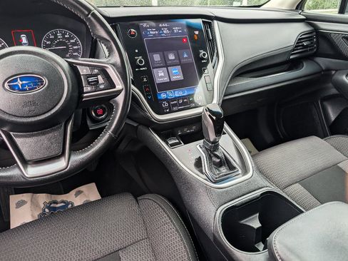 Used 2022 Subaru Outback Premium AWD/4WD image 23