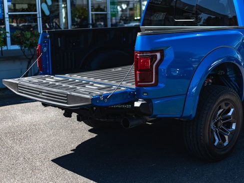 Used 2020 Ford F150 Raptor w/ Equipment Group 802A Luxury AWD/4WD image 10