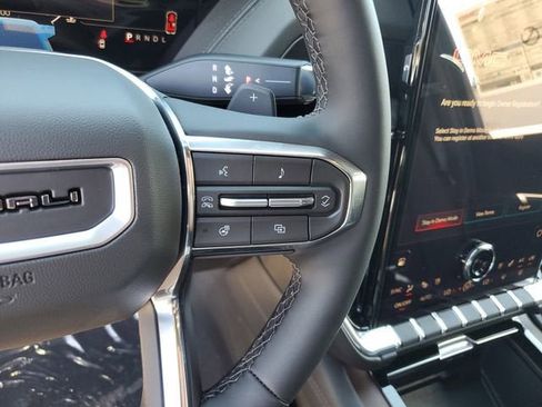 New 2026 GMC Yukon Denali w/ Denali Reserve Package AWD/4WD image 27