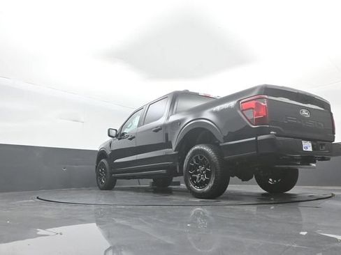 New 2026 Ford F150 XLT w/ XLT Black Appearance Package AWD/4WD image 32