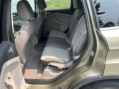 Used 2014 Ford Escape SE FWD image 12
