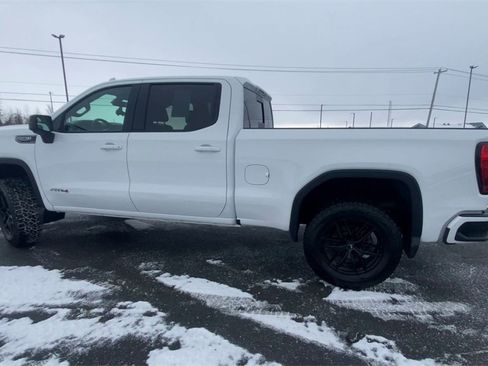 Used 2021 GMC Sierra 1500 AT4 w/ AT4 Preferred Package image 6