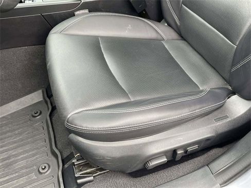 Used 2018 Subaru Outback 2.5i Limited image 9