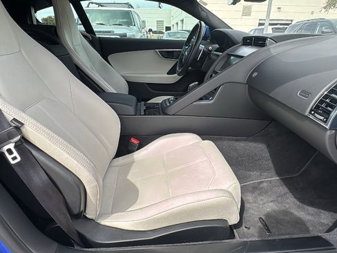 Used 2022 Jaguar F-TYPE Coupe image 23