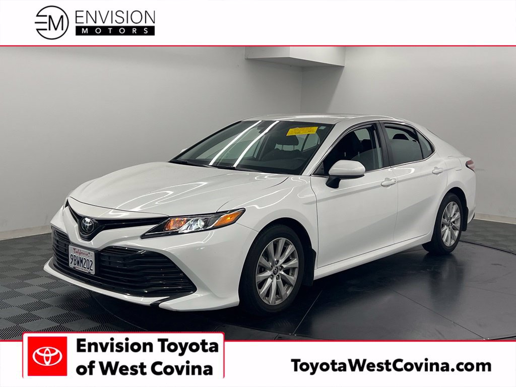 Used 2020 Toyota Camry LE FWD image 1