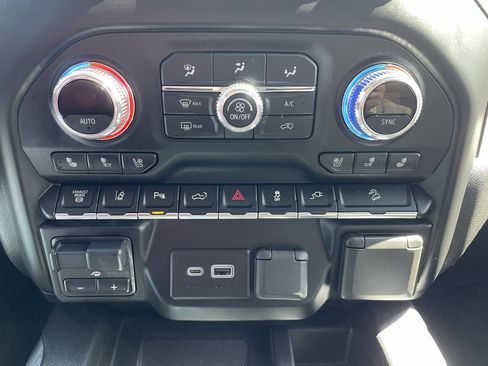 Used 2020 GMC Sierra 2500 Denali image 9