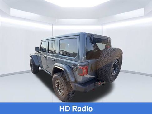 Used 2026 Jeep Wrangler Unlimited Rubicon AWD/4WD image 9