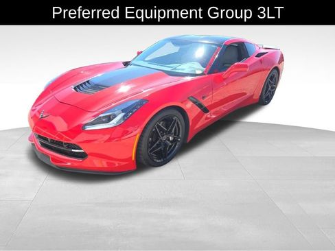 Used 2017 Chevrolet Corvette Stingray Coupe w/ 3LT Preferred Equipment Group image 7