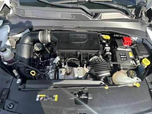 Used 2023 Jeep Compass Latitude image 19