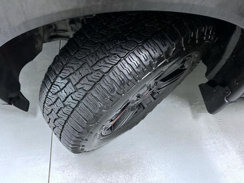 Certified 2025 Nissan Rogue SV w/ Rock Creek Premium Package image 23