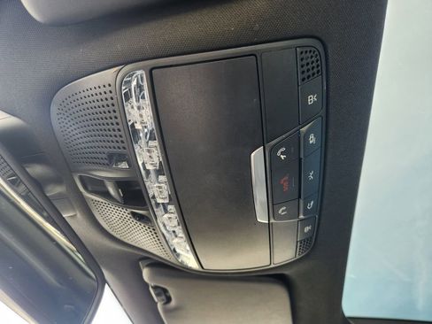 Certified 2017 Mercedes-Benz GLC 300 4MATIC image 34