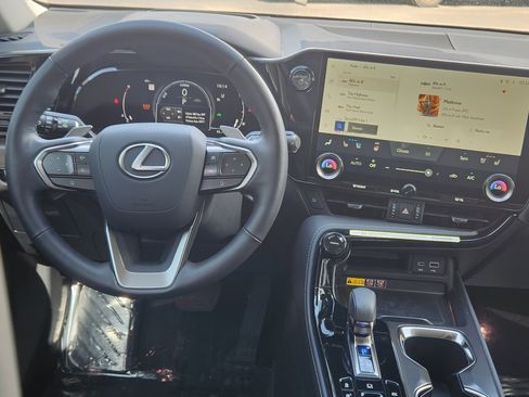 Certified 2026 Lexus NX 350h AWD w/ Accessory Package (2T) image 15