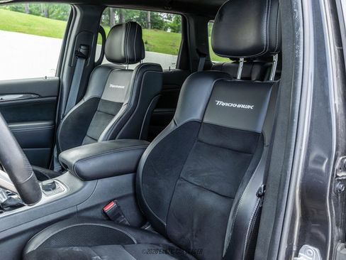 Used 2018 Jeep Grand Cherokee Trackhawk AWD/4WD image 38
