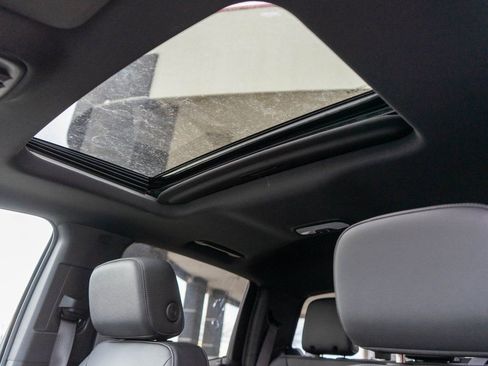 New 2026 GMC Canyon Elevation w/ Convenience Package image 12