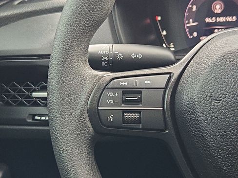 Used 2024 Honda Accord EX image 18