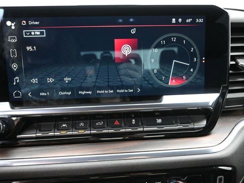 Certified 2024 GMC Sierra 1500 SLT image 17