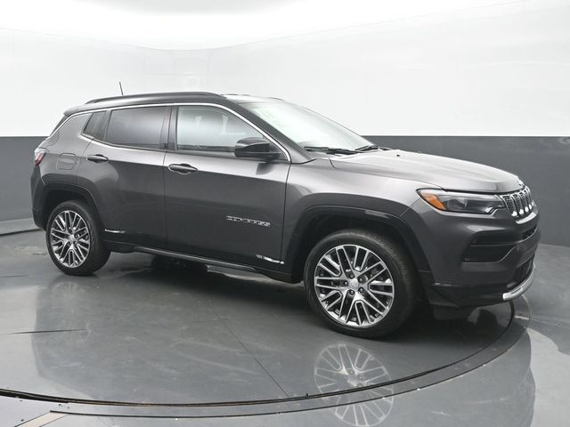 Used 2024 Jeep Compass Limited w/ Elite Group AWD/4WD image 7