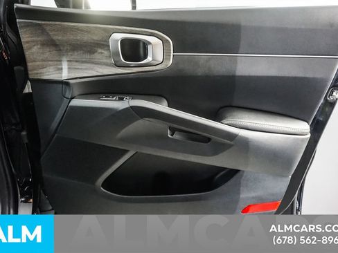 Used 2023 Kia Sorento EX w/ Panoramic Sunroof Package FWD image 36