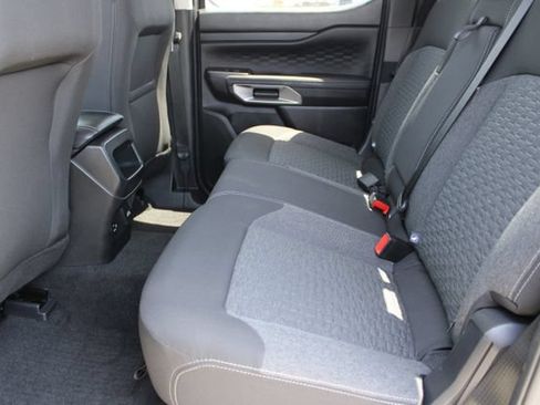 Used 2024 Ford Ranger XLT w/ FX4 Off-Road Package AWD/4WD image 37