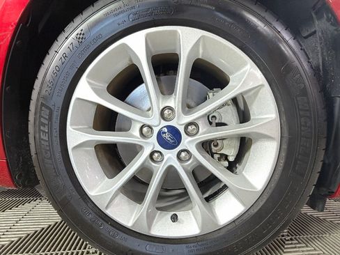 Used 2020 Ford Fusion SE FWD image 36