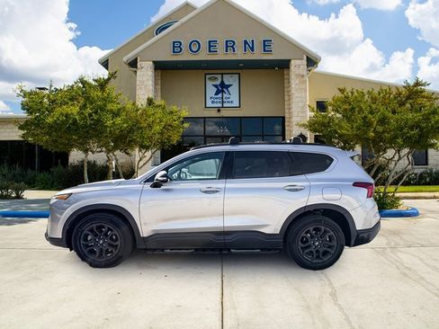 Used 2023 Hyundai Santa Fe XRT image 2