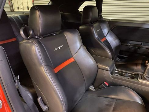 Used 2009 Dodge Challenger SRT8 w/ SRT Option Group II image 23