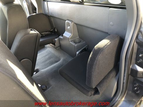 Used 2010 Ford Ranger XLT image 15